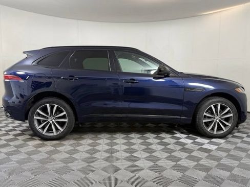 Used 2024 Jaguar F-PACE R-Dynamic S AWD/4WD image 7