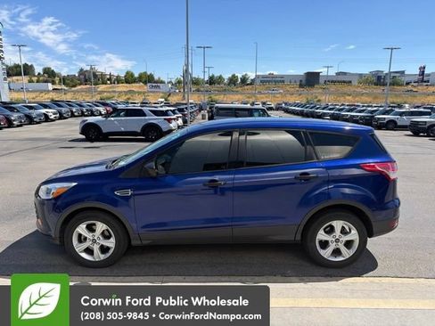 Used 2016 Ford Escape S FWD image 4