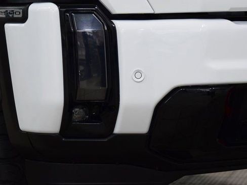 Used 2024 GMC Sierra 2500 AT4 w/ AT4 Premium Plus Package image 12