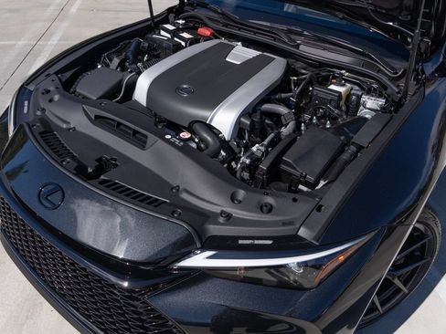 Used 2026 Lexus IS 350 F Sport w/ Accessory Package Z1 RWD image 6