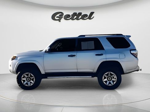 Used 2020 Toyota 4Runner TRD Off-Road Premium w/ Moonroof Package image 5