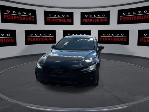 Used 2024 Volvo S60 B5 Plus FWD image 3