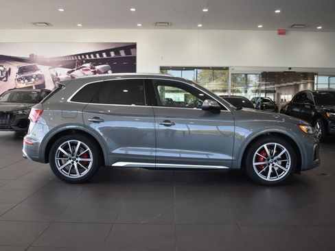 Certified 2025 Audi SQ5 Premium Plus w/ Premium Plus Package image 14