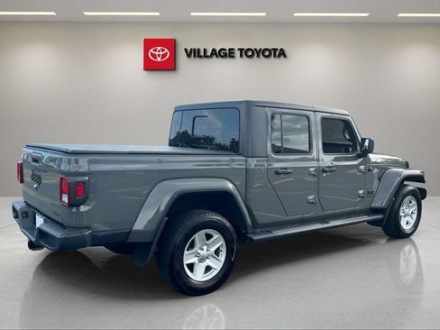 Used 2021 Jeep Gladiator Sport AWD/4WD image 5