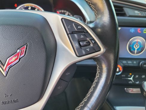 Used 2014 Chevrolet Corvette Stingray Convertible image 12
