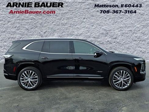 Used 2025 Buick Enclave Avenir AWD/4WD image 4