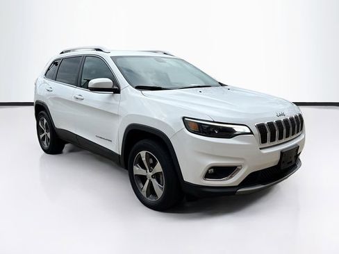 Used 2020 Jeep Cherokee Limited image 3