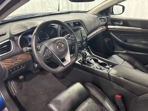 Used 2018 Nissan Maxima Platinum image 14