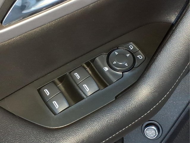 Used 2021 Chevrolet Blazer LT FWD image 16