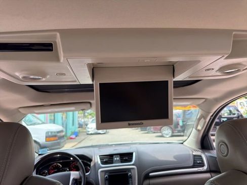 Used 2013 GMC Acadia Denali AWD/4WD image 13