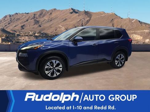 Used 2022 Nissan Rogue SV FWD image 2