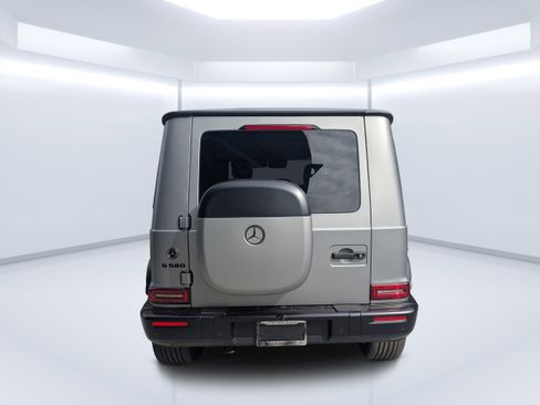 Certified 2025 Mercedes-Benz G 580 w/ EQ Technology image 7