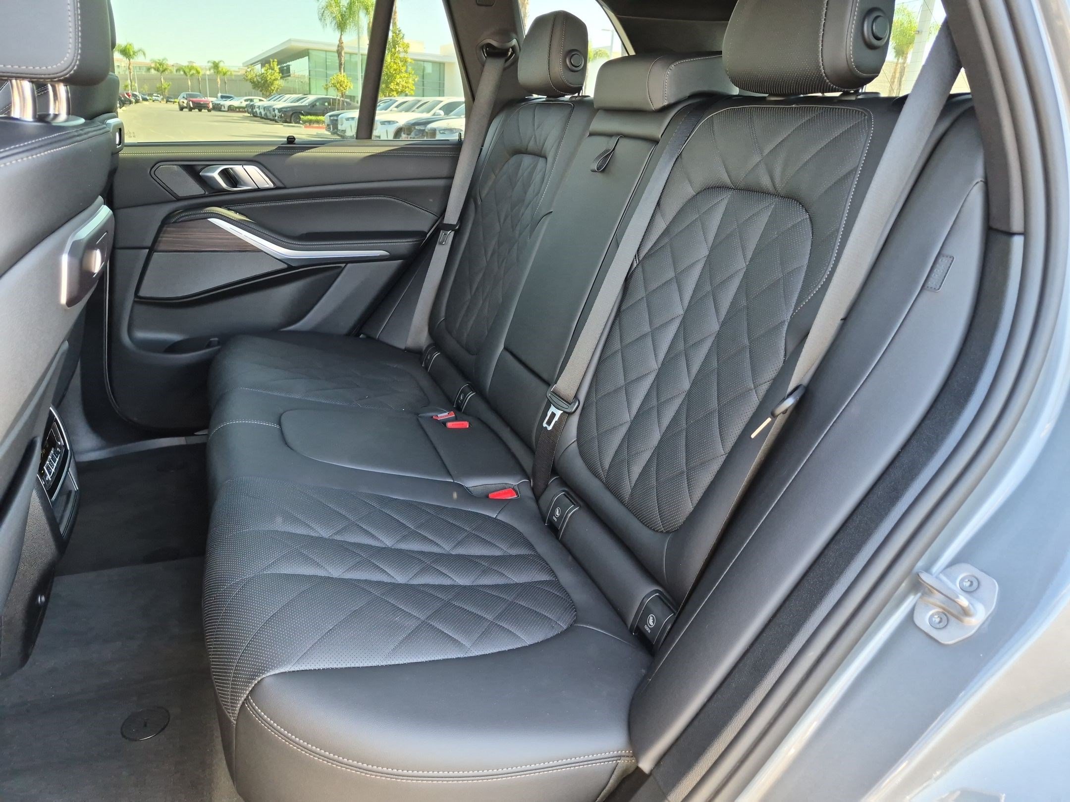 Certified 2026 BMW X5 sDrive40i w/ Climate Comfort Package RWD image 31