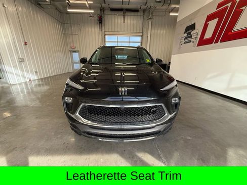 Used 2024 Buick Encore GX Sport Touring image 13