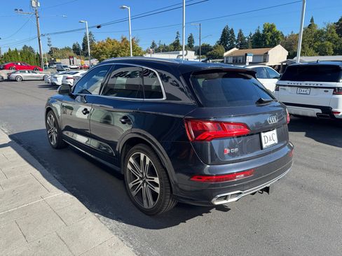 Used 2018 Audi SQ5 Prestige w/ Prestige Package AWD/4WD image 2