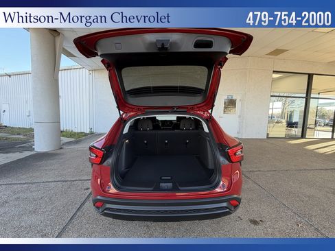 New 2026 Chevrolet Trax LS w/ LS Convenience Package image 32