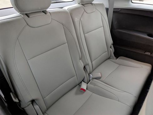 Used 2019 Acura MDX SH-AWD image 29