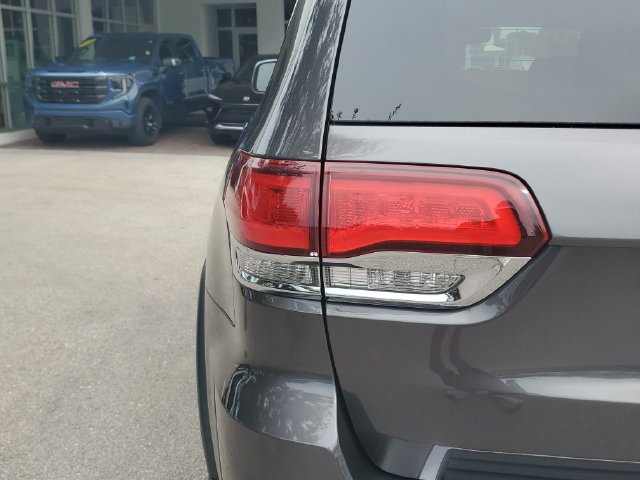 Used 2020 Jeep Grand Cherokee Limited RWD image 27