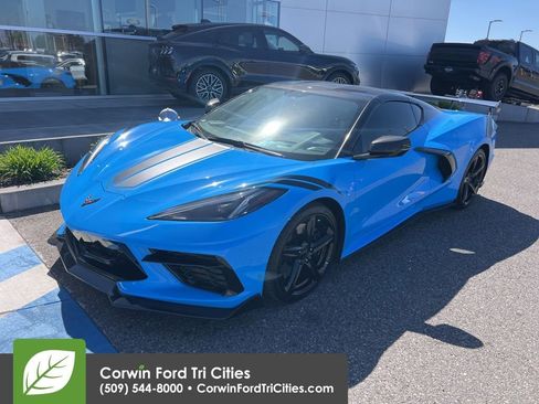 Used 2023 Chevrolet Corvette Stingray Preferred Cpe w/ Z51 Performance Package image 4