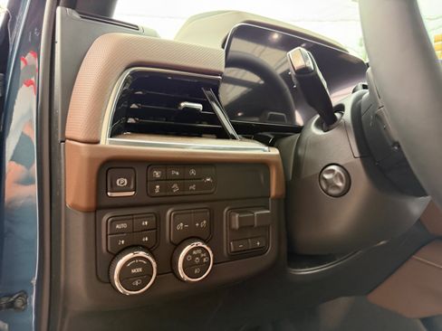 New 2026 Chevrolet Tahoe High Country AWD/4WD image 21