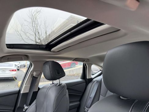 Certified 2025 Acura TLX w/ Technology Package FWD image 30