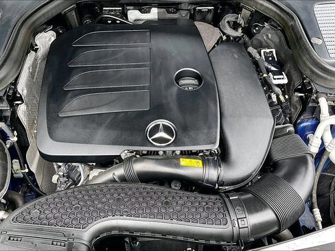 Used 2023 Mercedes-Benz GLC 300 4MATIC Coupe image 34