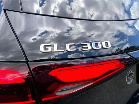 Used 2026 Mercedes-Benz GLC 300 4MATIC image 8