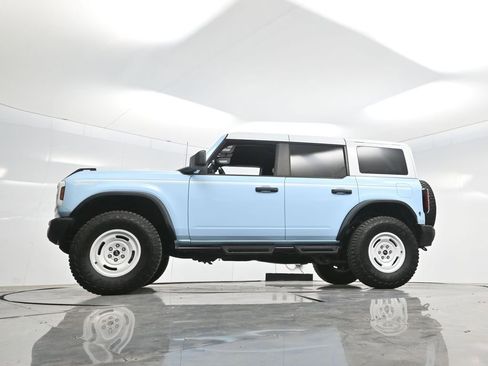 Used 2024 Ford Bronco Heritage Edition image 7