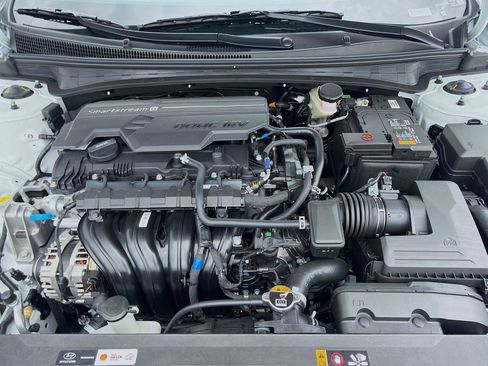 New 2026 Hyundai Elantra Sport FWD image 22