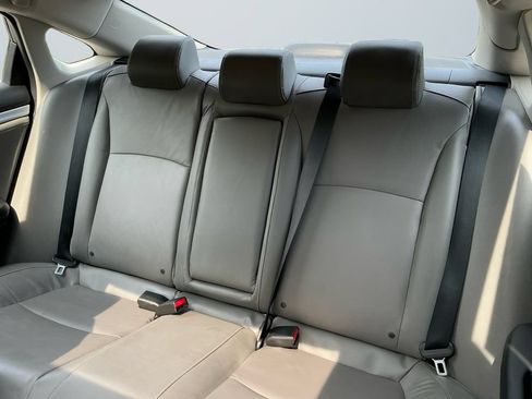 Used 2017 Honda Civic EX-L image 14