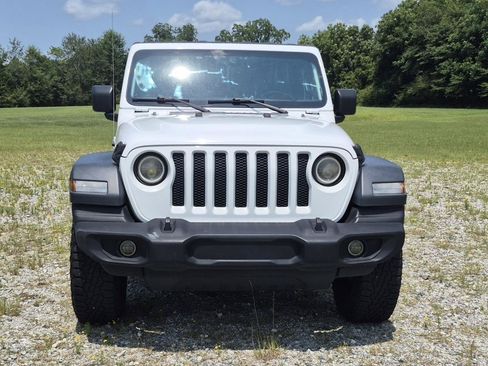 Used 2019 Jeep Wrangler Unlimited Sport AWD/4WD image 14