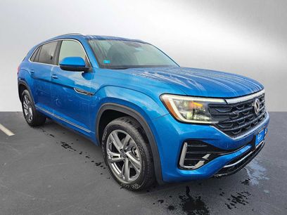 New 2024 Volkswagen Atlas Cross Sport SEL R-Line