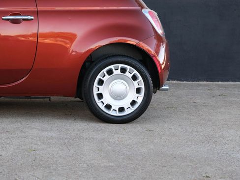 Used 2012 FIAT 500 Pop image 10