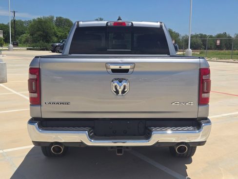 Used 2020 RAM 1500 Laramie AWD/4WD image 4