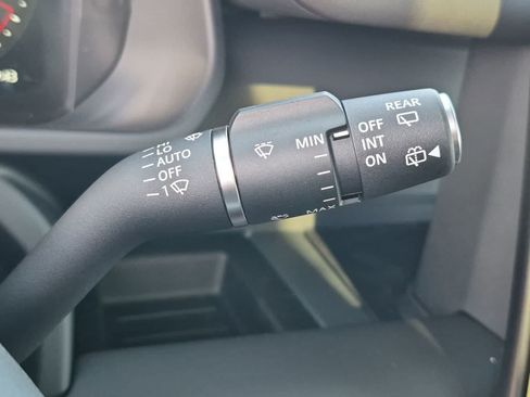 New 2026 Land Rover Defender 110 X-Dynamic SE AWD/4WD image 20