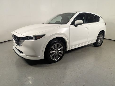 Used 2024 MAZDA CX-5 AWD 2.5 S w/ Premium Package image 3