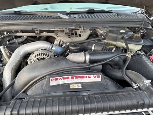 Used 2005 Ford F250 Lariat image 6