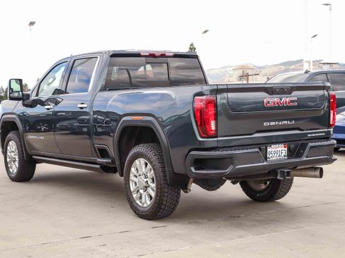 Used 2021 GMC Sierra 2500 Denali w/ Denali Ultimate Package AWD/4WD image 5