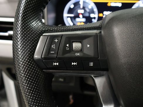 Used 2024 Mitsubishi Outlander SE AWD/4WD image 36
