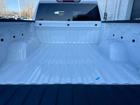 New 2026 GMC Sierra 1500 Elevation image 25