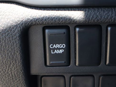Used 2021 Nissan Titan S w/ HD Front GAWR Package AWD/4WD image 19