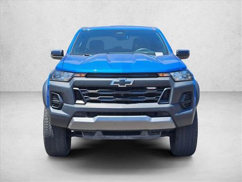 Certified 2023 Chevrolet Colorado Trail Boss w/ Technology Package AWD/4WD image 2