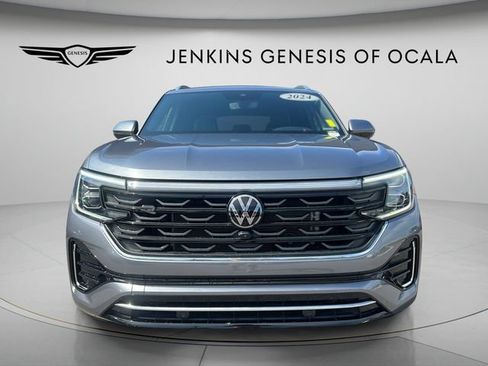 Used 2024 Volkswagen Atlas Cross Sport SEL Premium R-Line AWD/4WD image 2