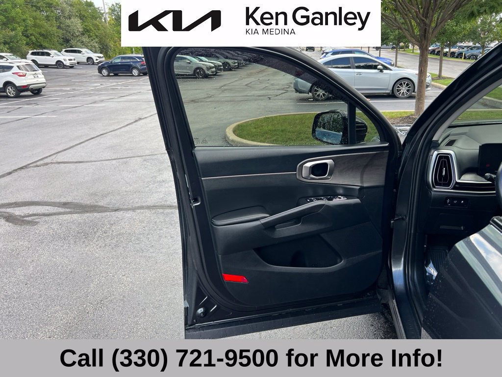 Certified 2024 Kia Sorento X-Line EX AWD/4WD image 24