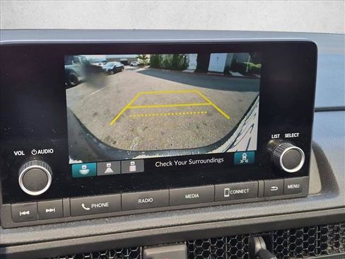 Used 2025 Honda CR-V Sport image 12