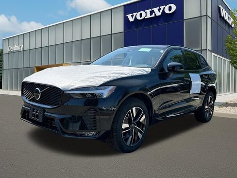 Used 2026 Volvo XC60 B5 Plus w/ Protection Package Premier AWD/4WD image 2