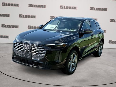 New 2025 Audi Q5 Premium Plus image 1