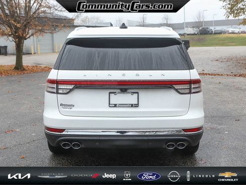 Certified 2025 Lincoln Aviator Reserve w/ Equipment Group 201A image 6