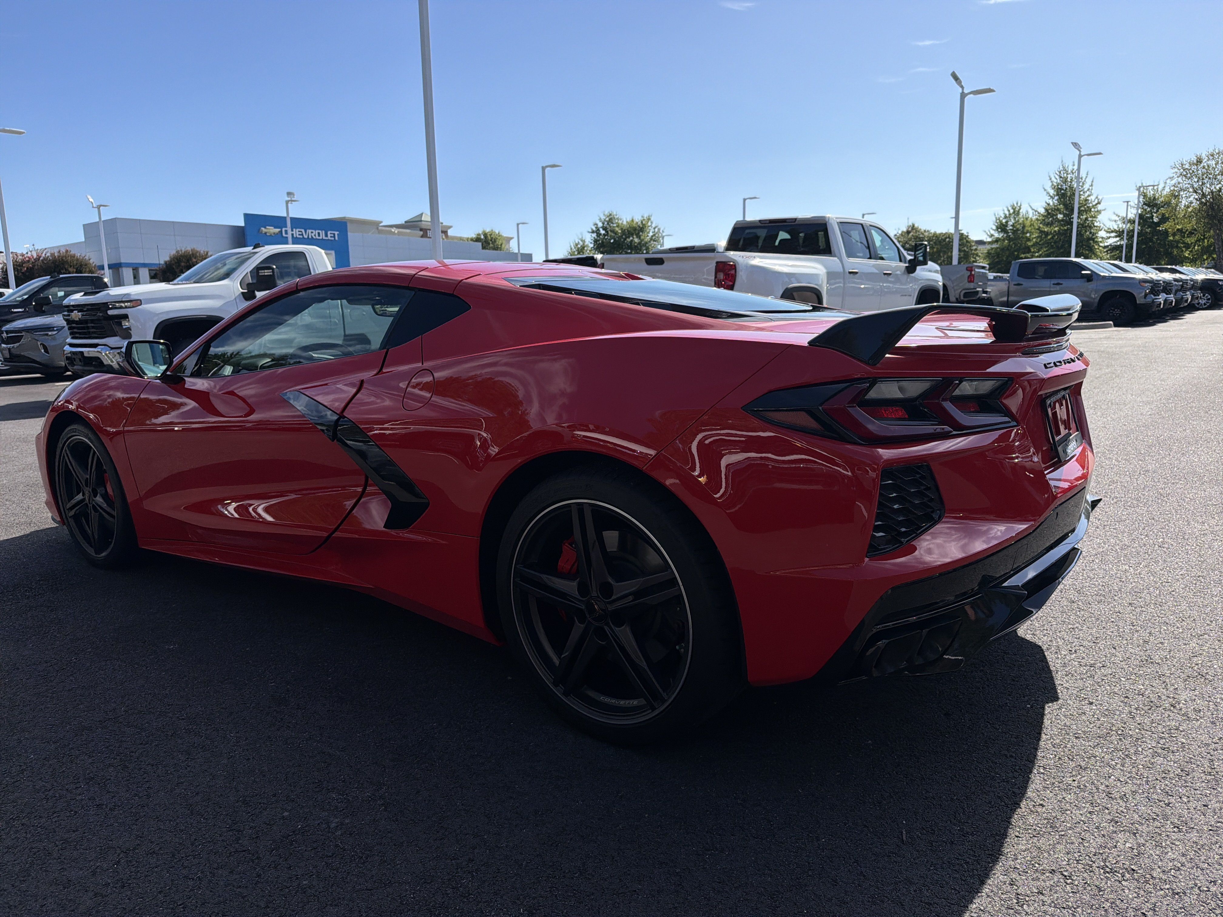 Used 2024 Chevrolet Corvette Stingray Premium Cpe w/ Z51 Performance Package RWD image 8