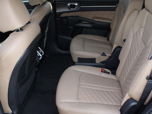 New 2026 Kia Sorento SX Prestige w/ Olive Brown Leather Package image 17